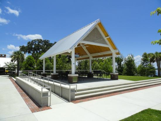 Kissimmee Lakefront Park